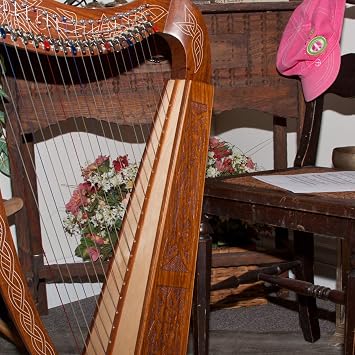 Roosebeck 22-String Heather Harp w/Chelby Levers, Extra Strings, Tuning Tool & Play Book