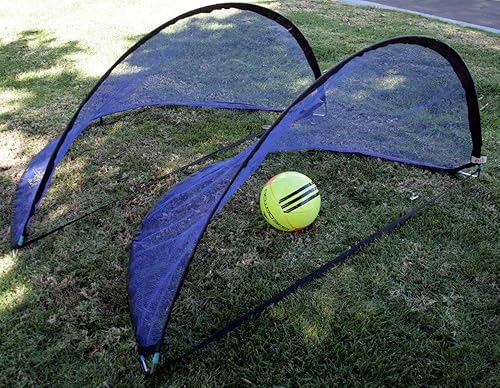 Miniatura 2 de BlueDot Trading Juego de dos (2) redes de fútbol plegables portátiles para interiores o exteriores, 5 pies5.2 ft, ribete negro con bolsa de