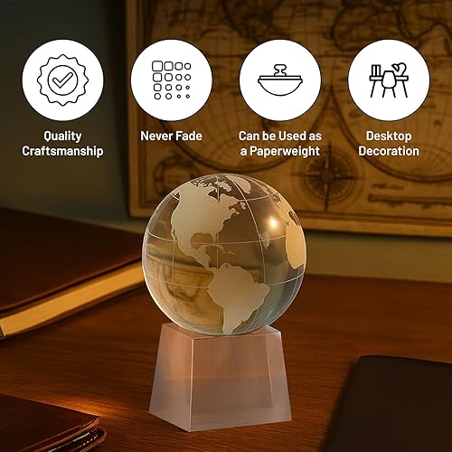 Miniatura 3 de Bey-Berk Pisapapeles de globo de vidrio grabado de 3 pulgadas con base grabada personalizada, transparente – Accesorio de escritorio giratorio