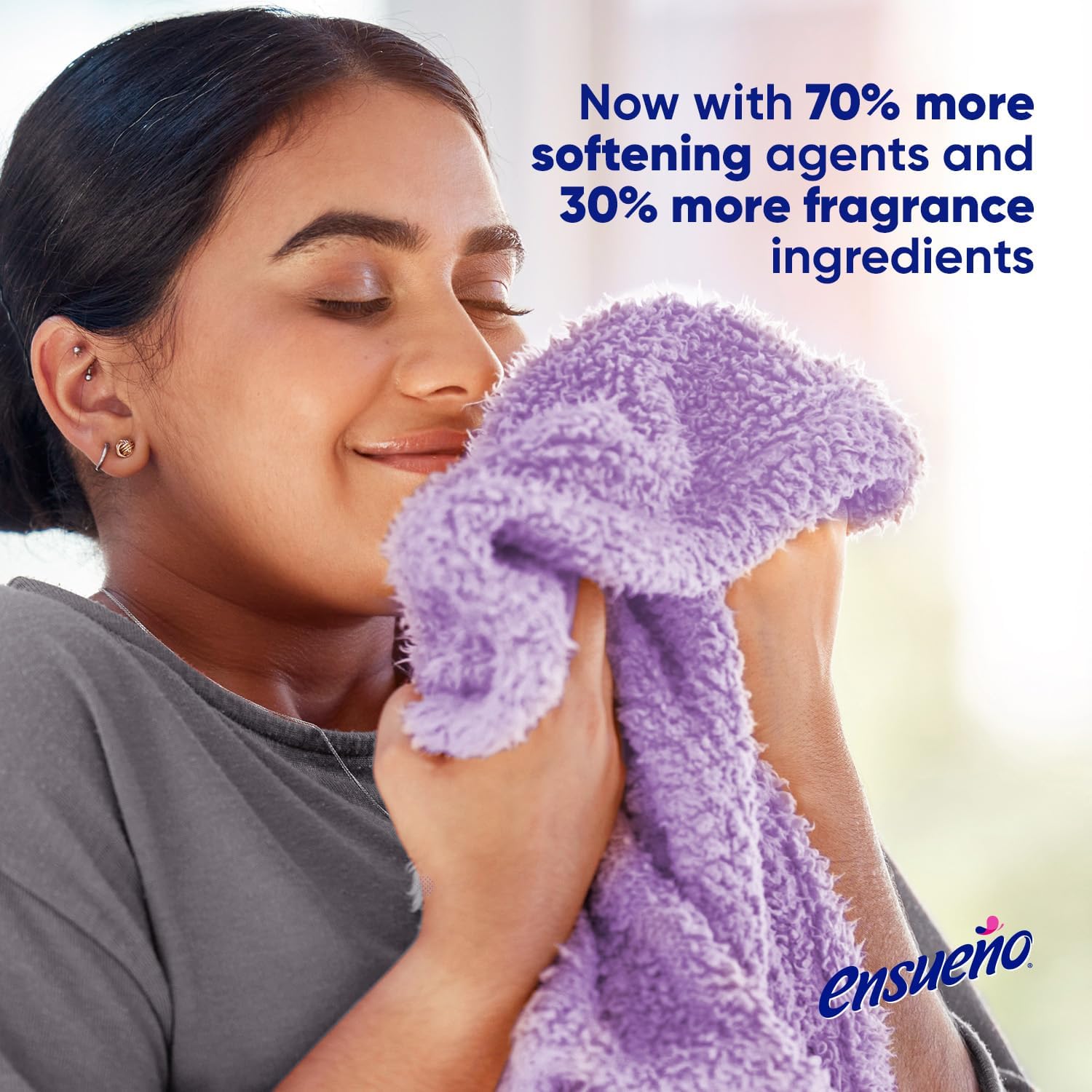 Ensueño Max Liquid Fabric Softener - Violet Bouquet Scent - 125 fl oz - Color-Safe Fabric Softener Liquid - Softens 123 Loads - Reduces Wrinkles & Static