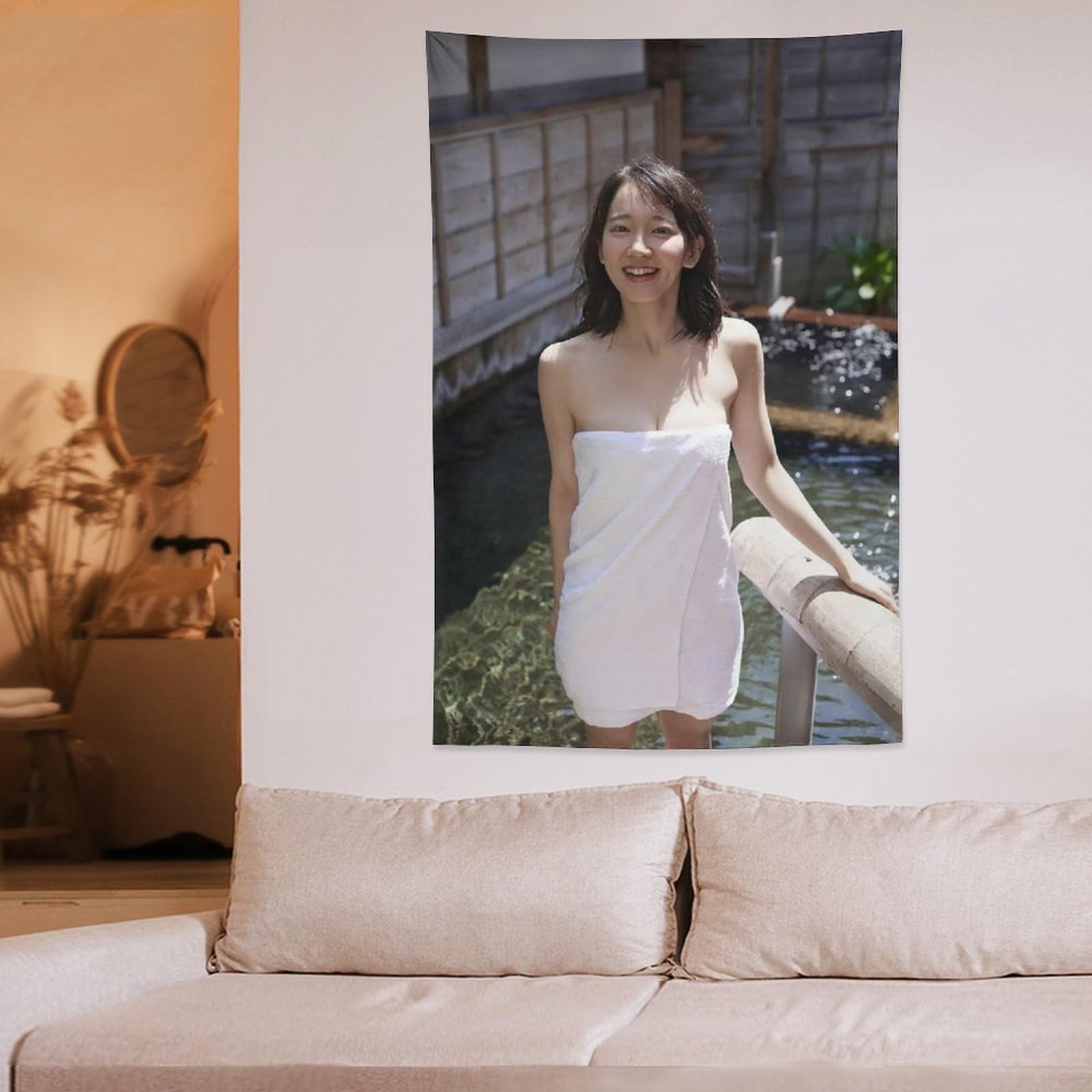 Amazon.co.jp: 吉岡里帆 写真集 水着 ポスタータペストリー