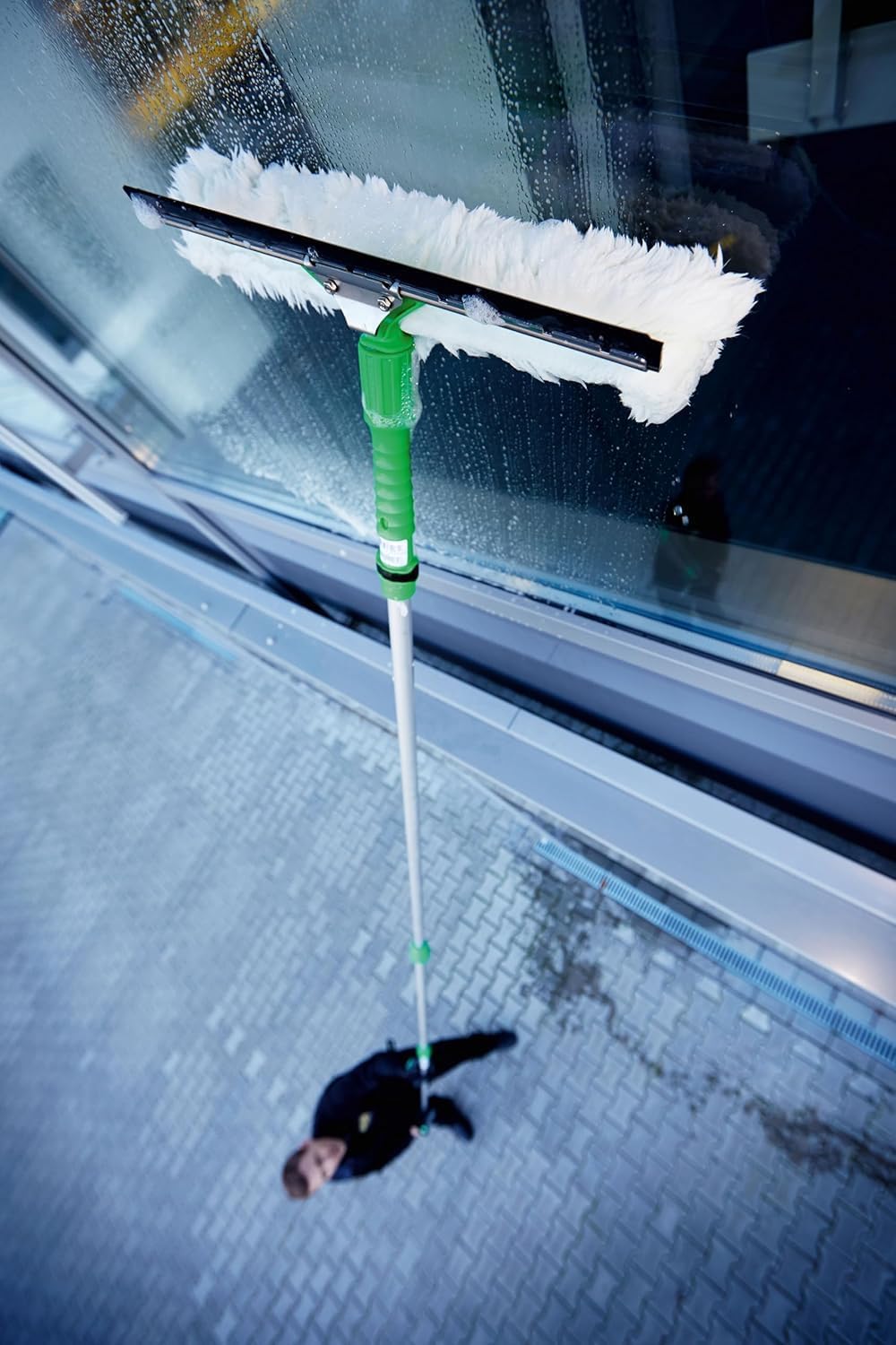 Unger Commercial OptiLoc 2-Section Telescopic Extension Pole, 8 ft - For High Access Window Cleaning & Washing, Aluminum/Plastic, Silver/Green (Single Pole) - EZ250
