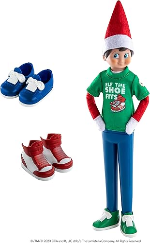 Miniatura 3 de The Elf on the Shelf MagiFreez Cool Kicks Sneaker Trio-Mix and Match - Paquete de accesorios de tenis para tu elfo Scout - Elfo Scout no incluido