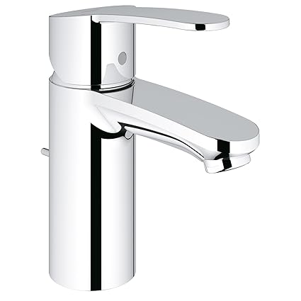 Eurostyle Cosmopolitan Centerset Single-Handle Single-Hole Low Arc Bathroom Faucet