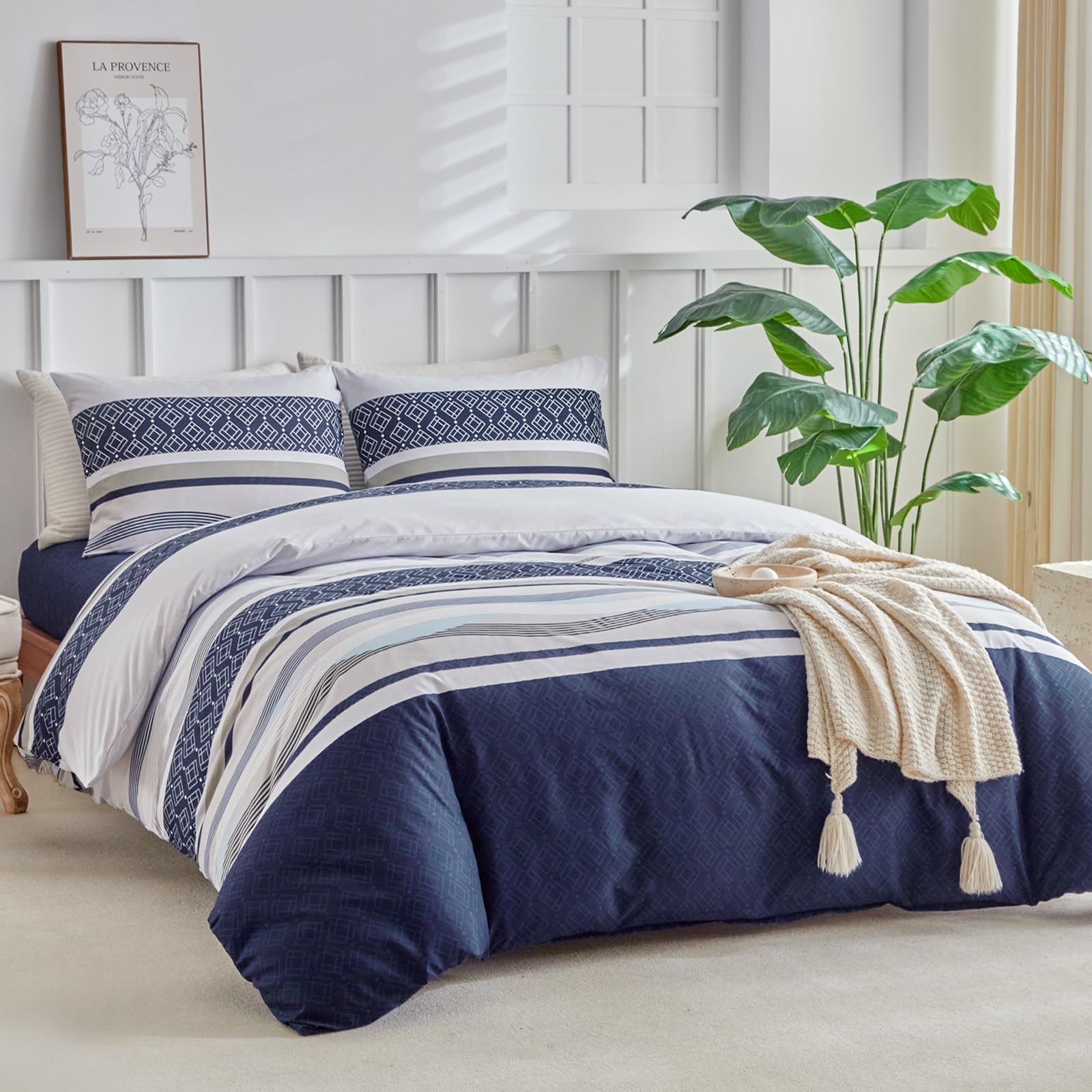 Tokokimo Double Duvet Cover Set 260 x 240 cm, 3-Piece Microfibre Duvet Cover with Boho Pattern, Includes 1 Duvet Cover 260 x 240 cm and 2 Pillowcases 50 x 80 cm, Blue — image 1