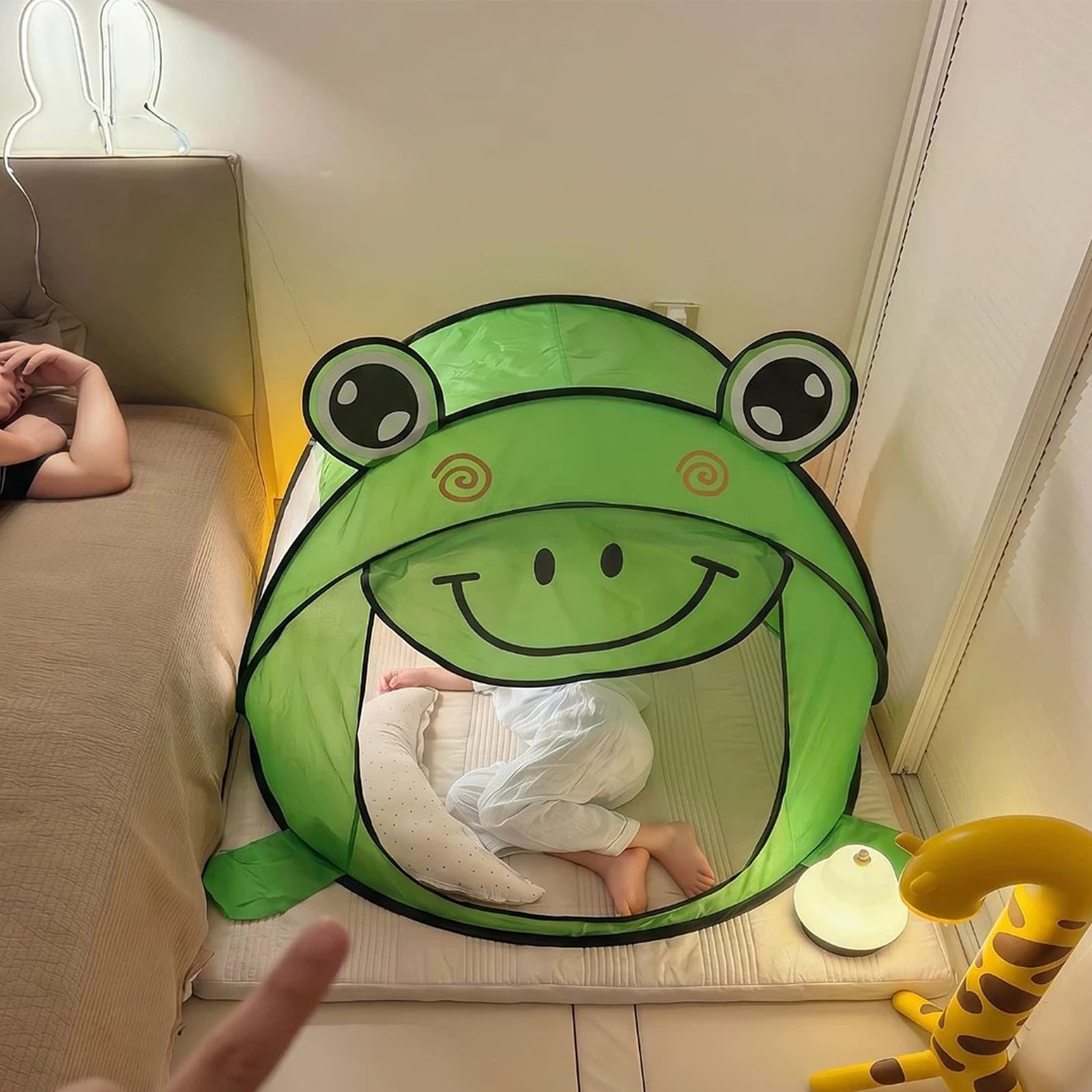 Kids Frog Cartoon Anti Mosquito Mesh Vent Instant Pop Up Namiot Zabawki | Dziecięca żaba z kreskówek przenośny namiot z siatką przeciw komarom wiatr i szybki wyskakujący zestaw dla dzieci