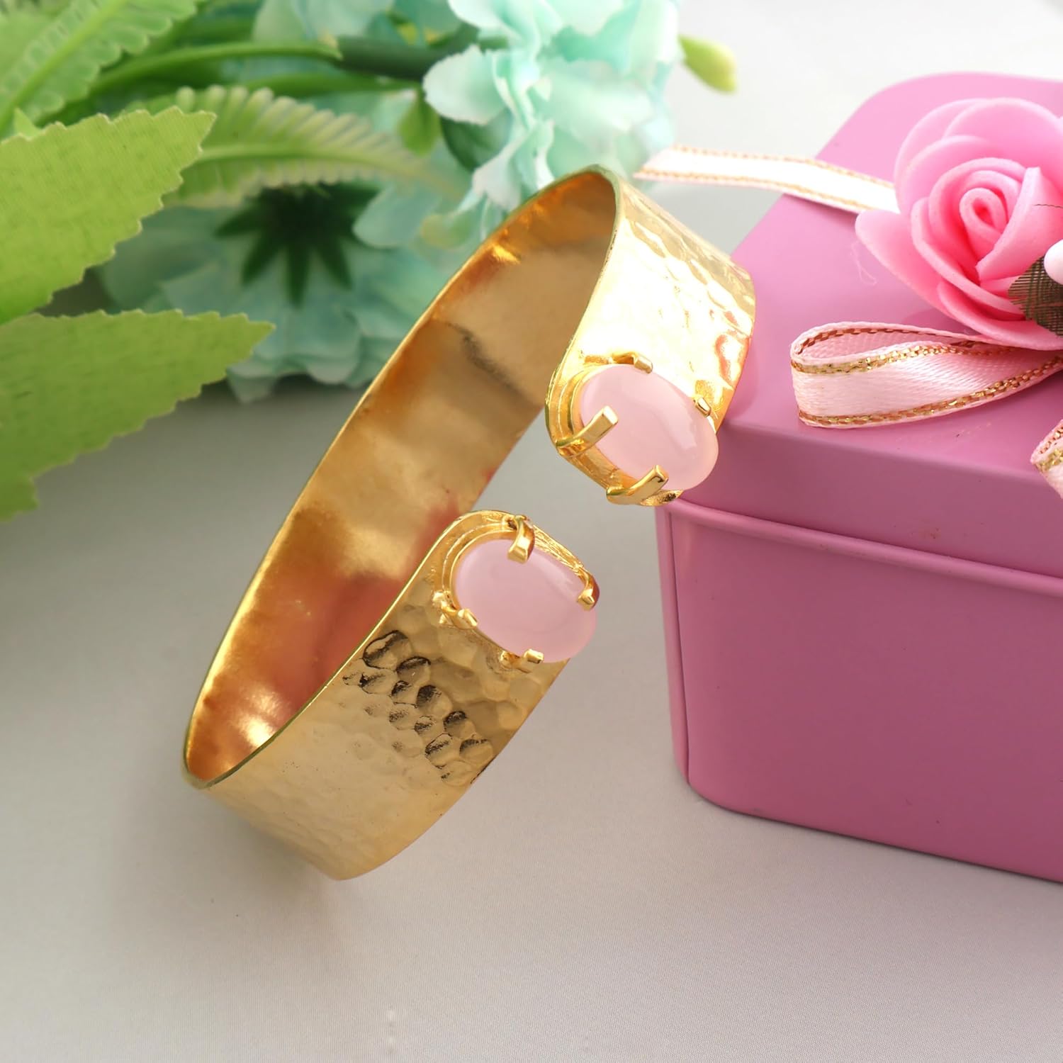 Handamde Gold Plated Hammered Cuff Bracelet for Women – Adjustable Open Bangle with Pink Chalcedony Stone – Boho Chic Fashion Jewelry – Handmade Artisan Bracelet