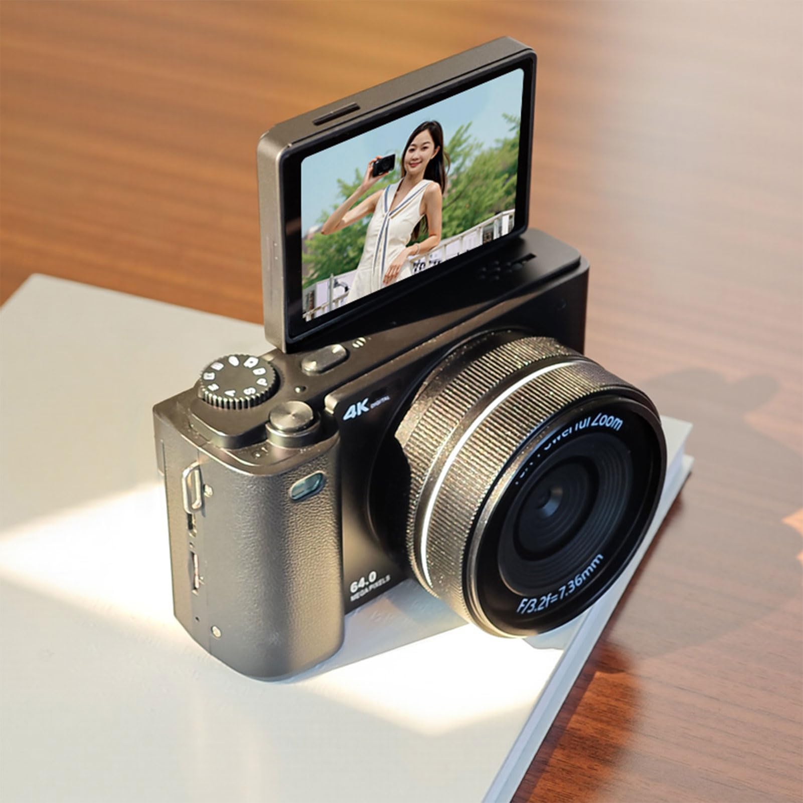 Andoer Cámara Digital 64MP para Vlogging, Zoom Óptico 16X, Pantalla IPS de 2.8 Pulgadas, MP3, Self-Timer, Ráfaga, Ángulos de Visión Amplios con Zoom Óptico 16X para Conciertos, Vida (Negro)