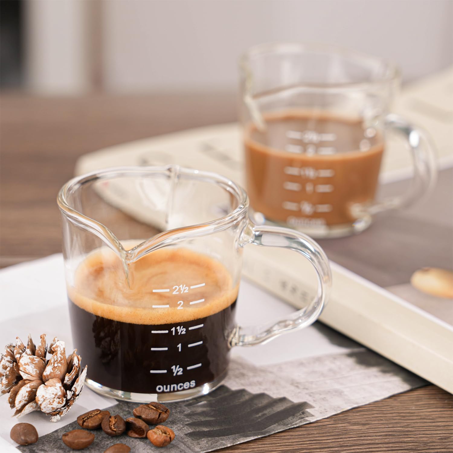 Set 4 Bicchierini Dosatori In Vetro Per Caffè Espresso – 30 Ml Con Scala In Cucchiaini E Cucchiai (rosso E Nero)