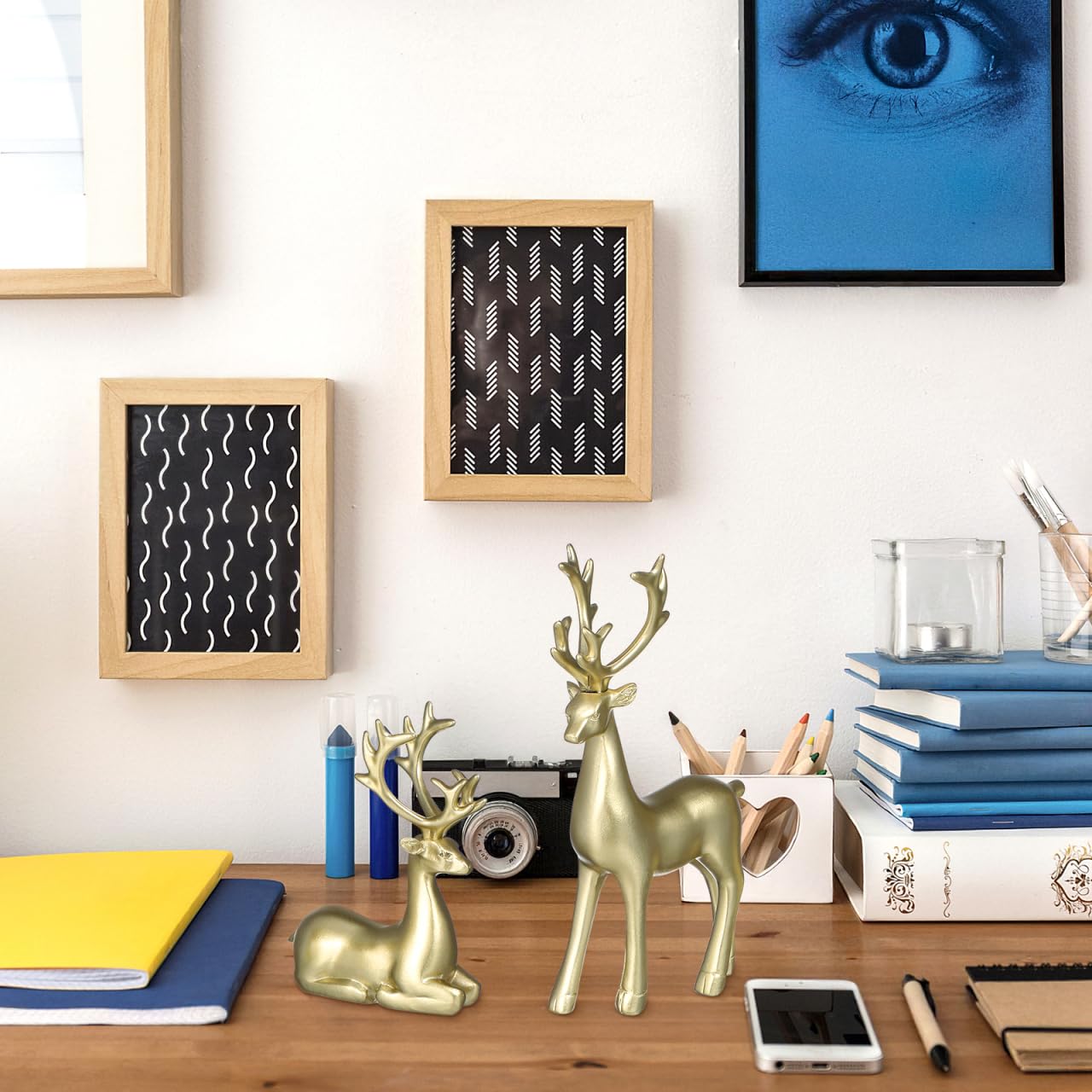 Veemoon 2 StüCk Weihnachts Goldene Harz Hirsch Figure Desktop-Rentier Deko Winter Weihnachten Tisch Elch Ornamente Elegant Hirsch Skulpturen FüR Saisonale Wohnzimmer Und Schlafzimmer Regale