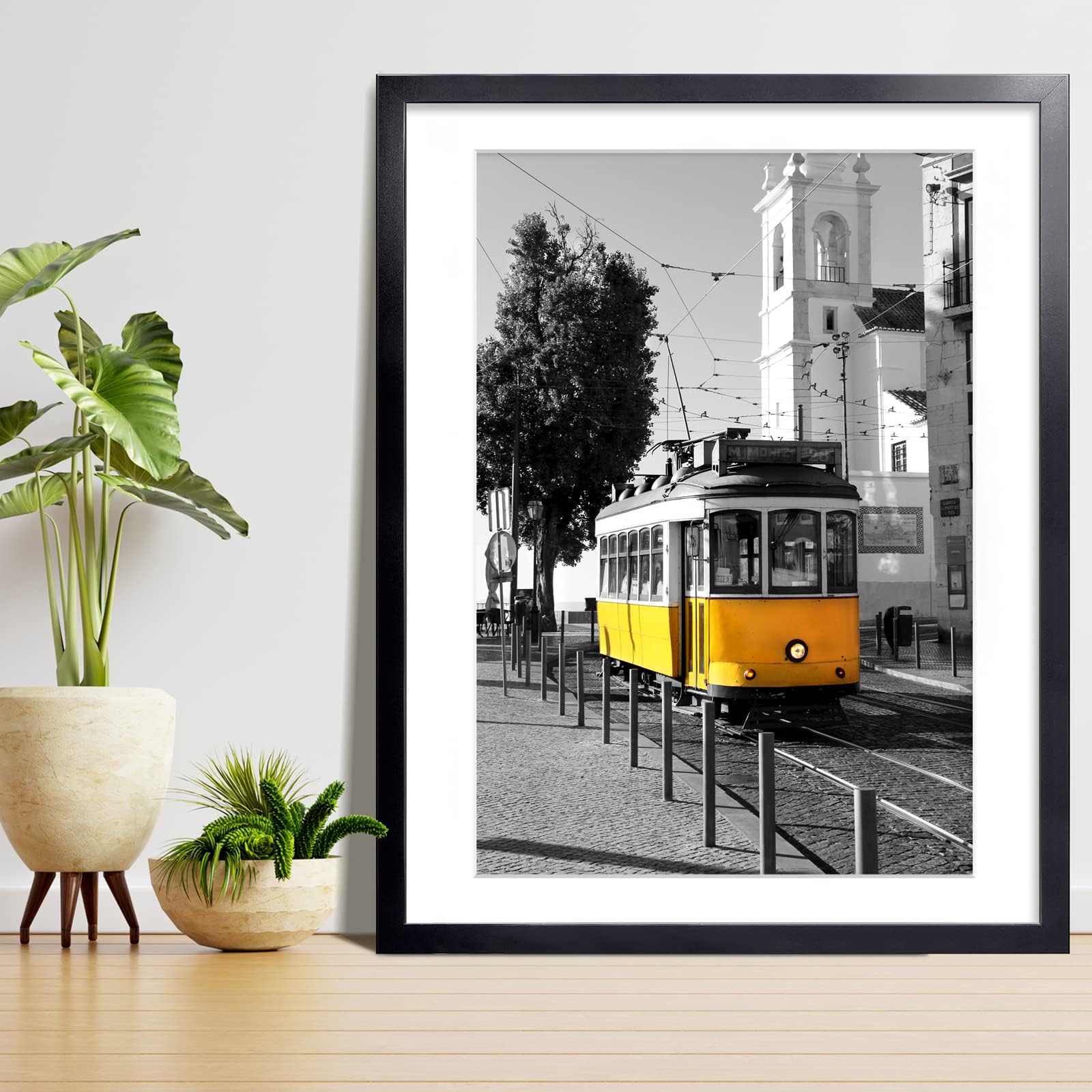 LaVie Home 30x40 Poster Frame Black, Display Pictures 24x36 with Mat or 30x40 Without Mat, Stable and Sturdy Picture Frame with Polished Plexiglass, Horizontal and Vertical Format of The Wall(1 Pack)