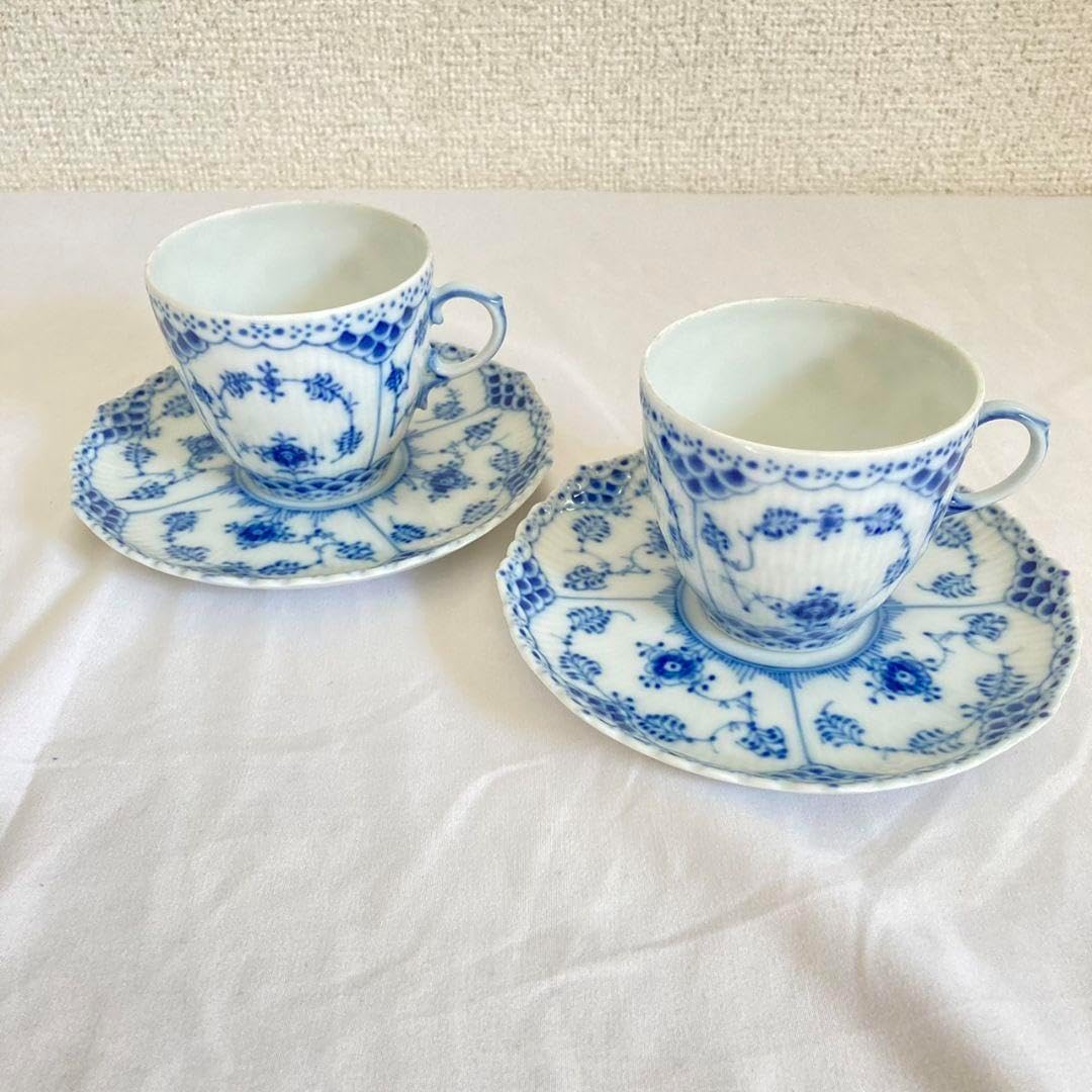 ロイヤルコペンハーゲンブルーフルレース顔つきカップ&ソーサ 1客 
