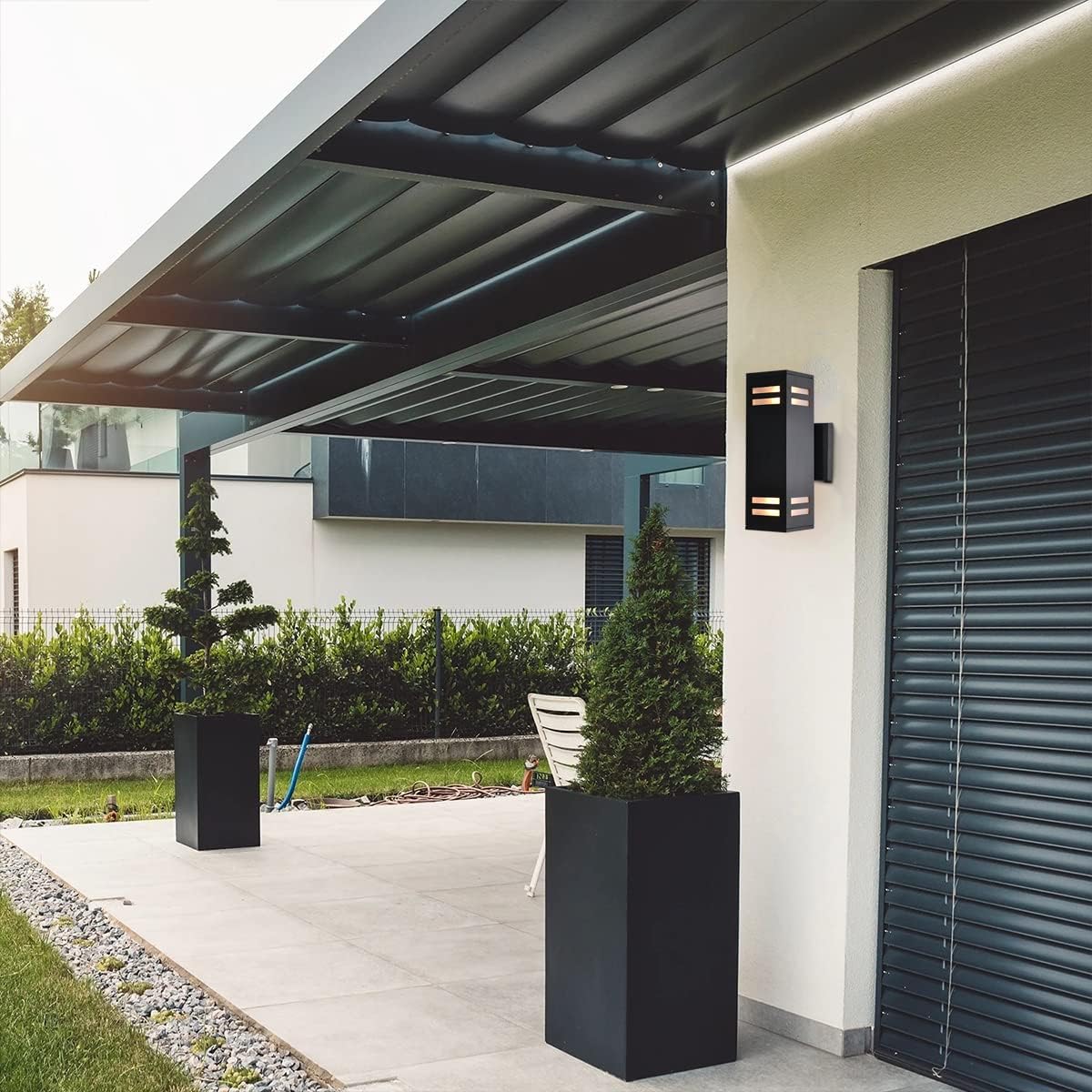 Y'INSP Outdoor Wall Lantern, Aluminum Waterproof Porch Lights can be Rustproof, Light Up and Down, E26 Socket Exterior Light Fixture for Farmhouse, Patio, Garden, Doorway (1pcs)