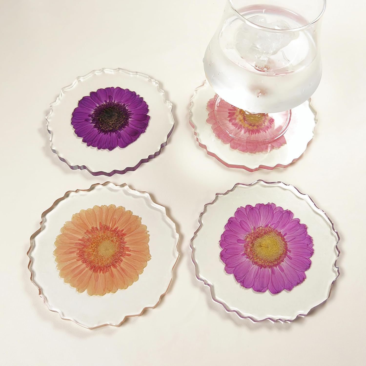 Pressed Flower Coaster Set of 4, Cute Crystal Floral Resin Cup Coasters, Handmade Wildflowers Art Gift for Women Coffee Table Decor