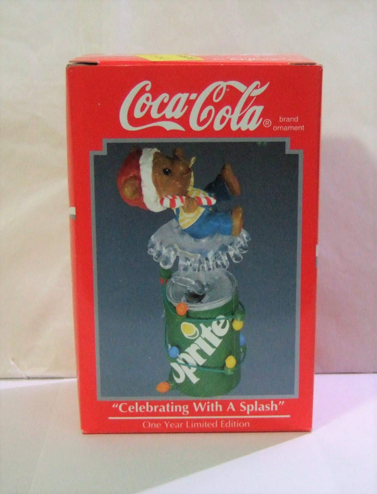 Coca-Cola ENESCO クリスマス オーナメント Enesco Coca-Cola - Celebrating With A Splash 592692 | Amazon.com.br