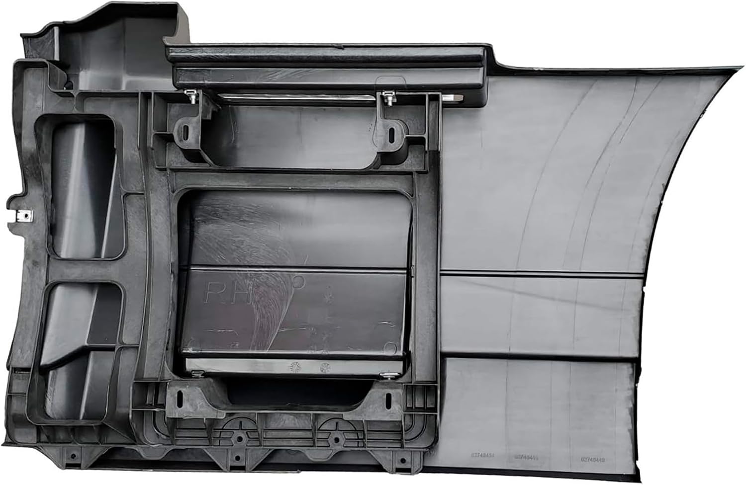 KOZAK Rear Step Side Fairing Panel Right Passenger Side 39" (100 cm) with Steps compatible with Volvo VNL 2018+, Includes Logo with Stripe, 2x 22" Wipers, License Plate Frame, and Vest