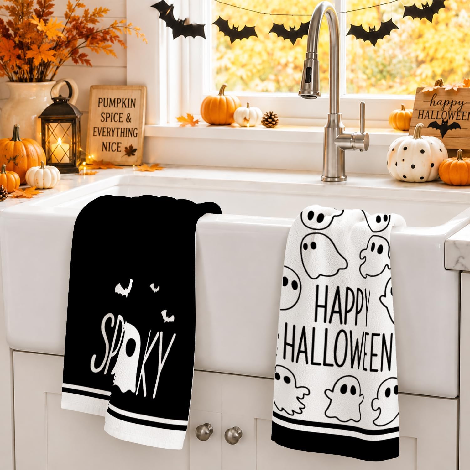 Halloween Kitchen Towels Set With Ghost Prints, 4 Pack Towels 18 x 26 in