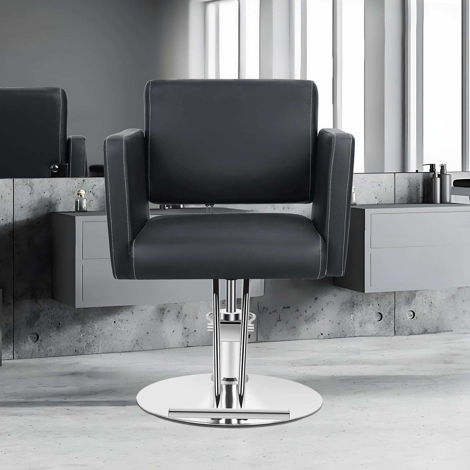 Friseurstuhl Hydraulisch 150 Kg Belastbarkeit, Barberstuhl Höhenverstellbar 360° Drehbar, Salonstuhl Mit Ergonomischer Rückenlehne Kunstleder Gepolstert Für Friseur Tattoo Pediküre Schwarz