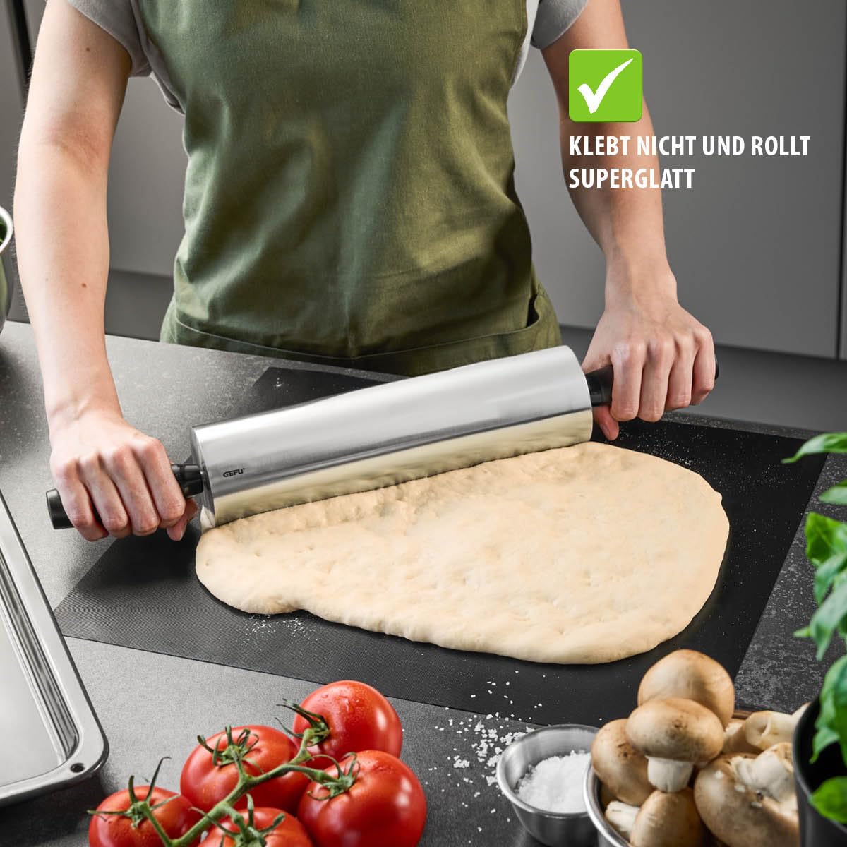 GEFU ROTOLO Teigroller - Edelstahl Nudelholz mit Kugellager - 46 cm | Hygienische Backrolle für Teig, Pizza & Fondant - Ergonomisches Ausrollgerät mit 7 cm Durchmesser - Stabil & Robust