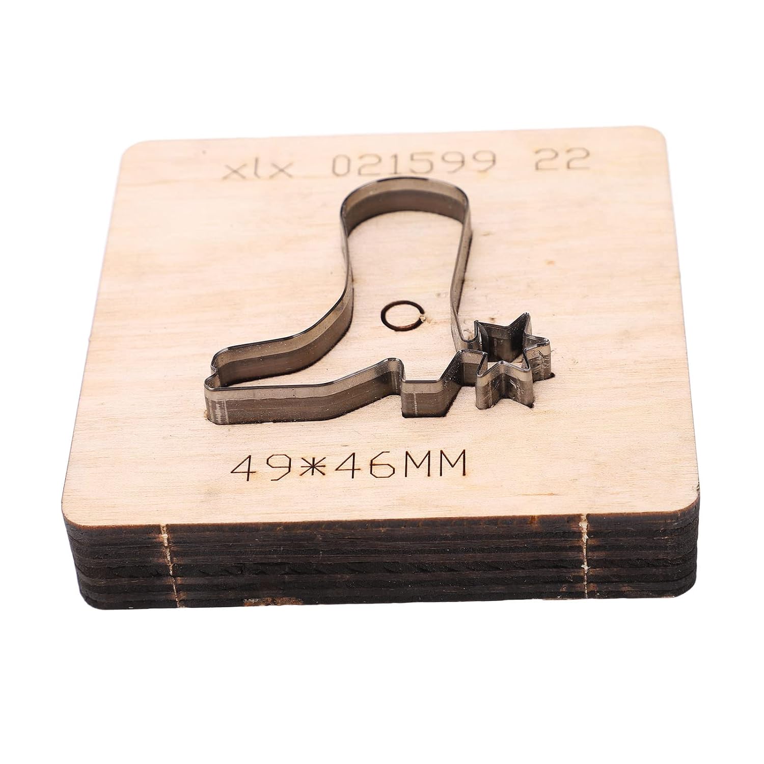 Shoe Shaped Leather Punching Die, Hollow Punching Tool with Alloy Steel Blade and Birch Base, Precision Leather Stamping Tool for Wallet Belt DIY Crafting