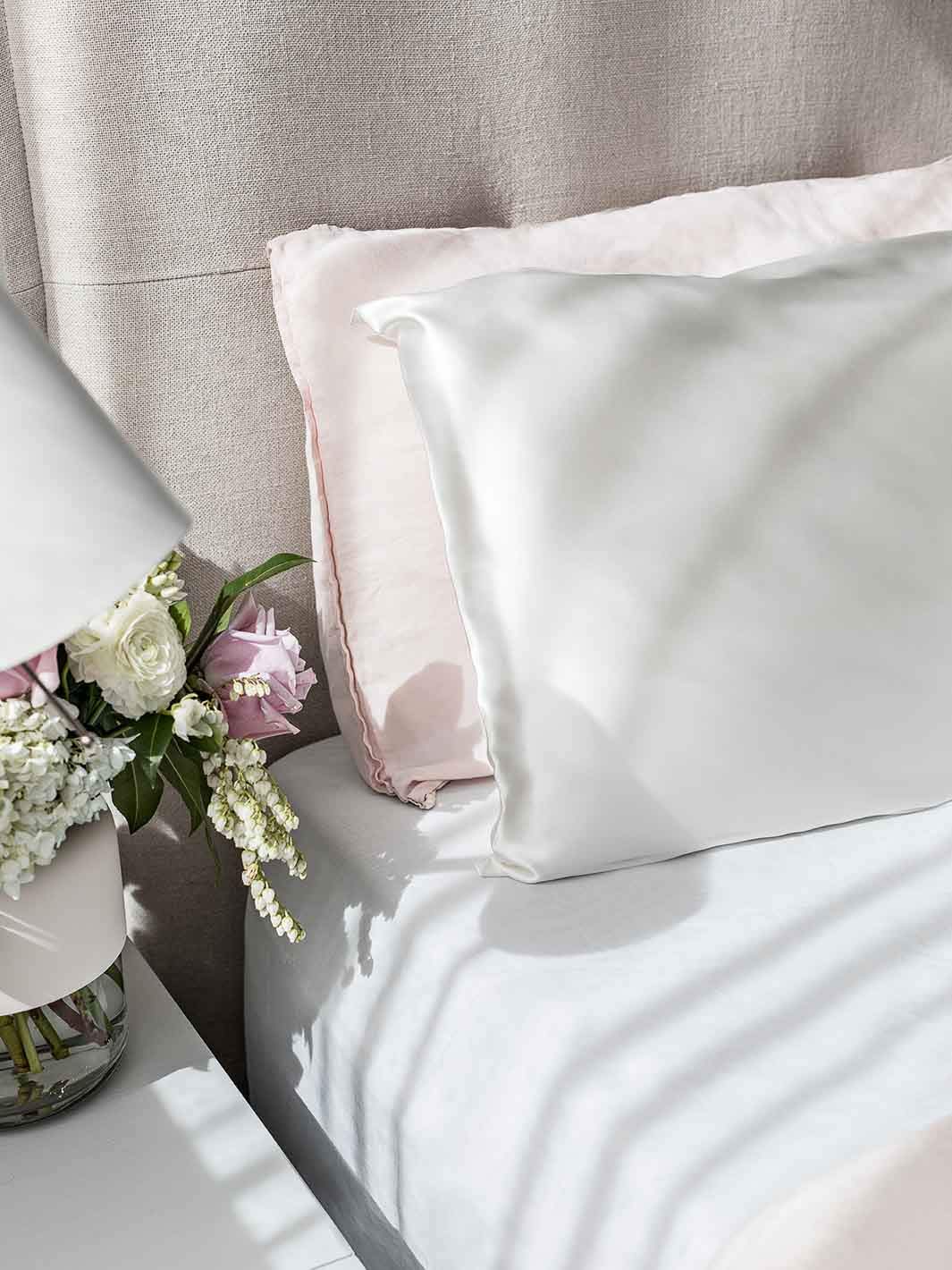 Federa in 100% pura seta di gelso | previene l'invecchiamento precoce e le pieghe del sonno sgradevoli, riduce le rotture e le doppie punte, colore: bianco avorio