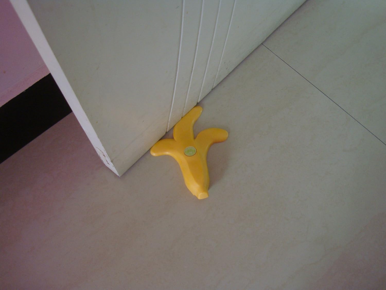 🛒 Crazy Deals Banana Door Stop