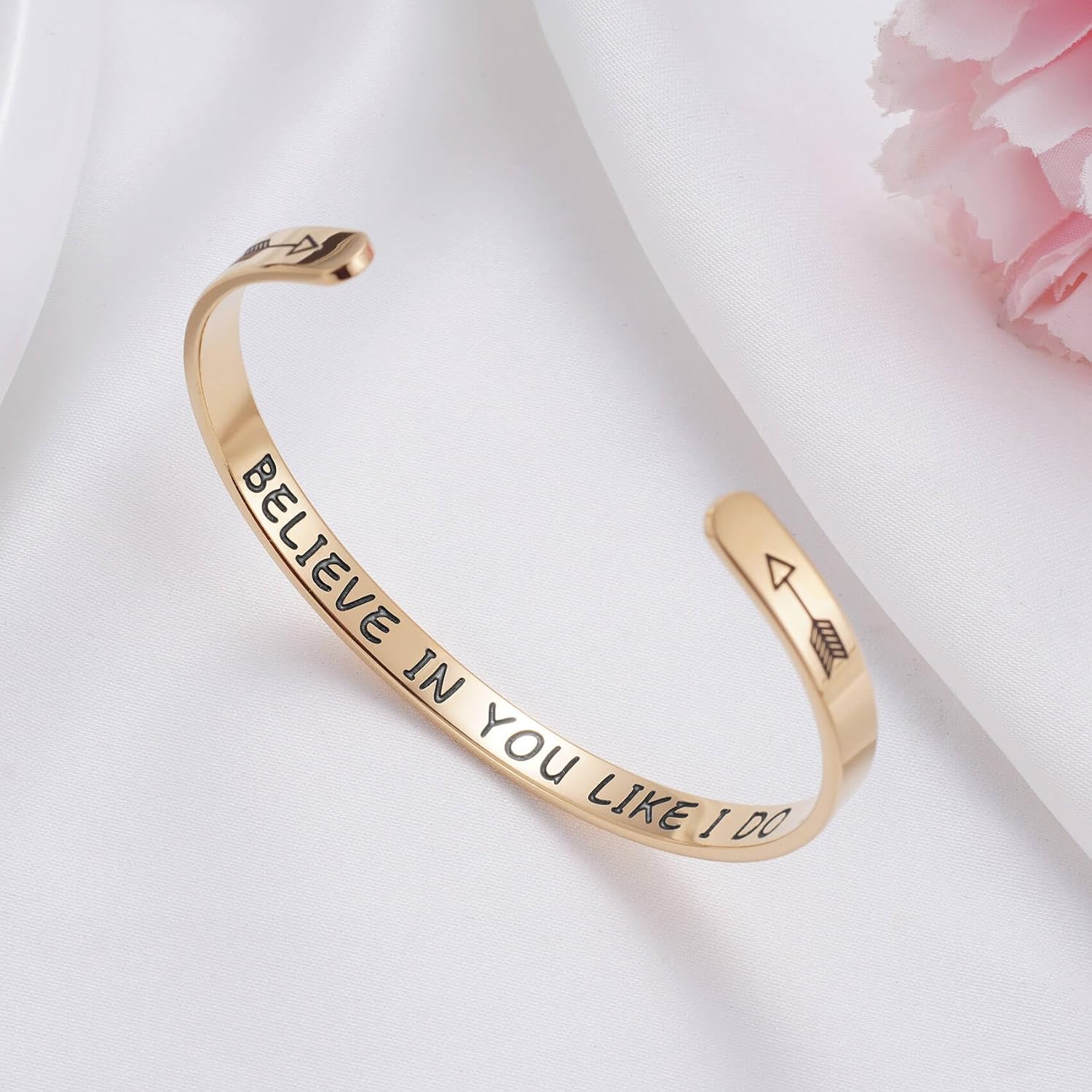Kvekstio Movitational Quotes Believe in You Like I Do Cuff Bracelet Gifts for Teenage Girls Women Best Friend Sister Daughter