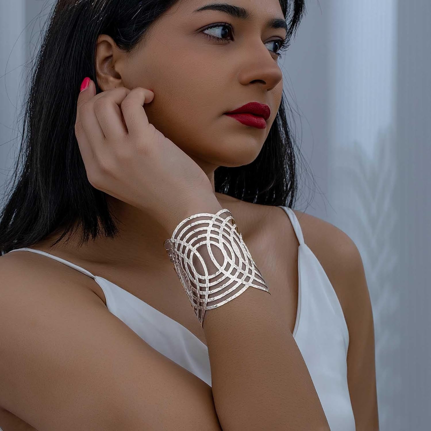 Vintage Cuff Bangle Bracelet Open Wide Wire Bracelets Chunky Thick Arm Cuff Upper Wrist Cuff Wrap Bracelet Punk Wide Cuff Bangle for Women(Gold) - Image 7