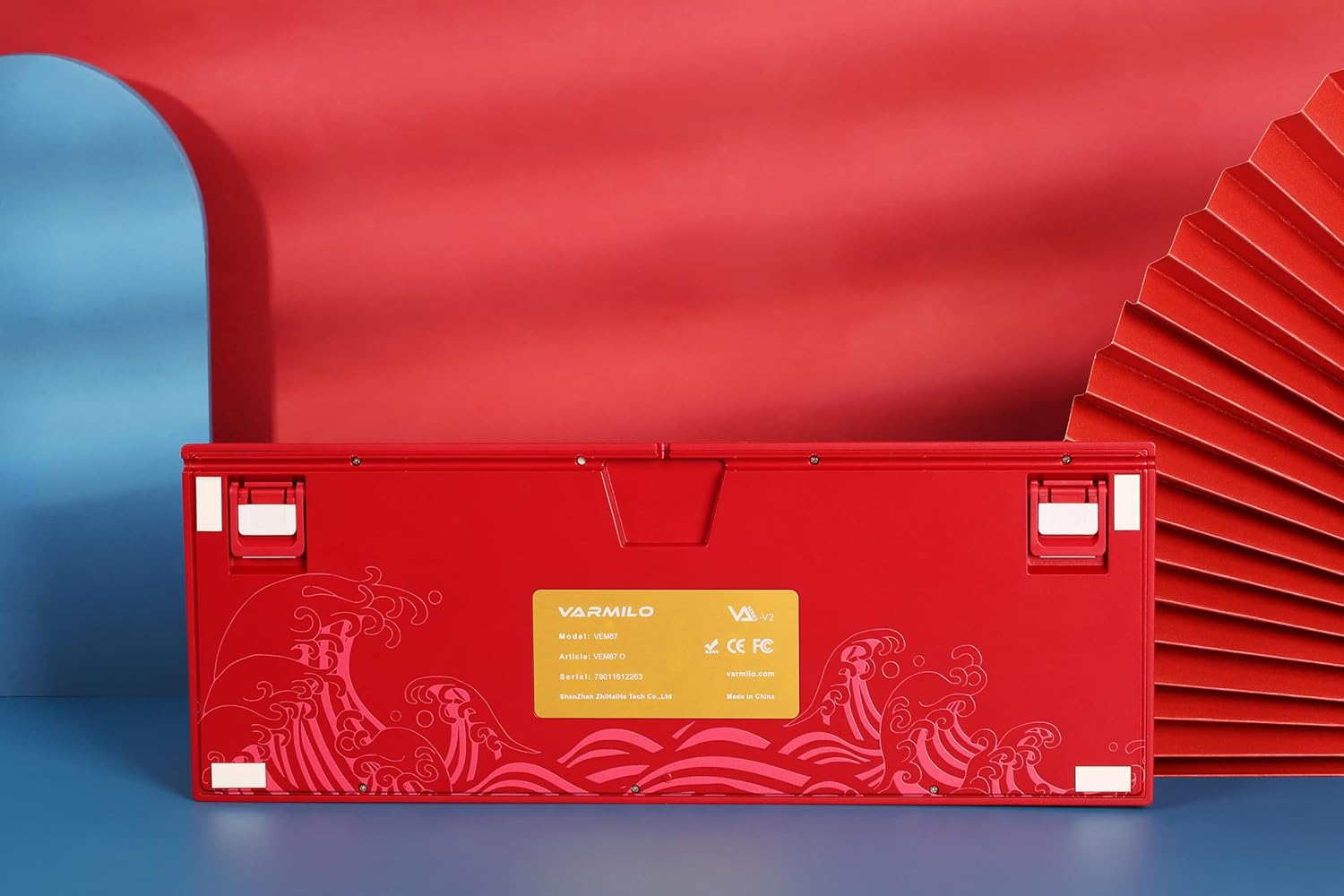 താഴെ view of the Varmilo MA Series V2 Koi keyboard, showing the cable grooves and the upgraded double-section kickstands.