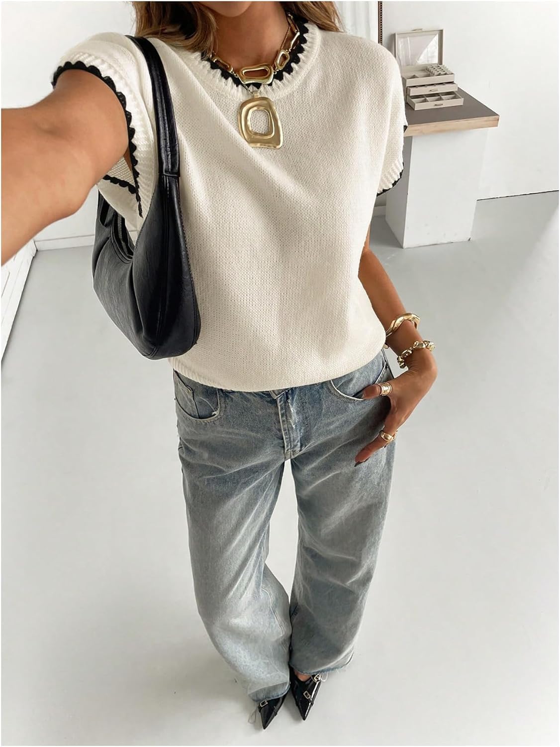 QJQ Women's Ribbed Sweaters Contrast Trim Short Sleeve Crew Neck Knit Vest Lightweight Business Casual Pullover Tops - Image 2
