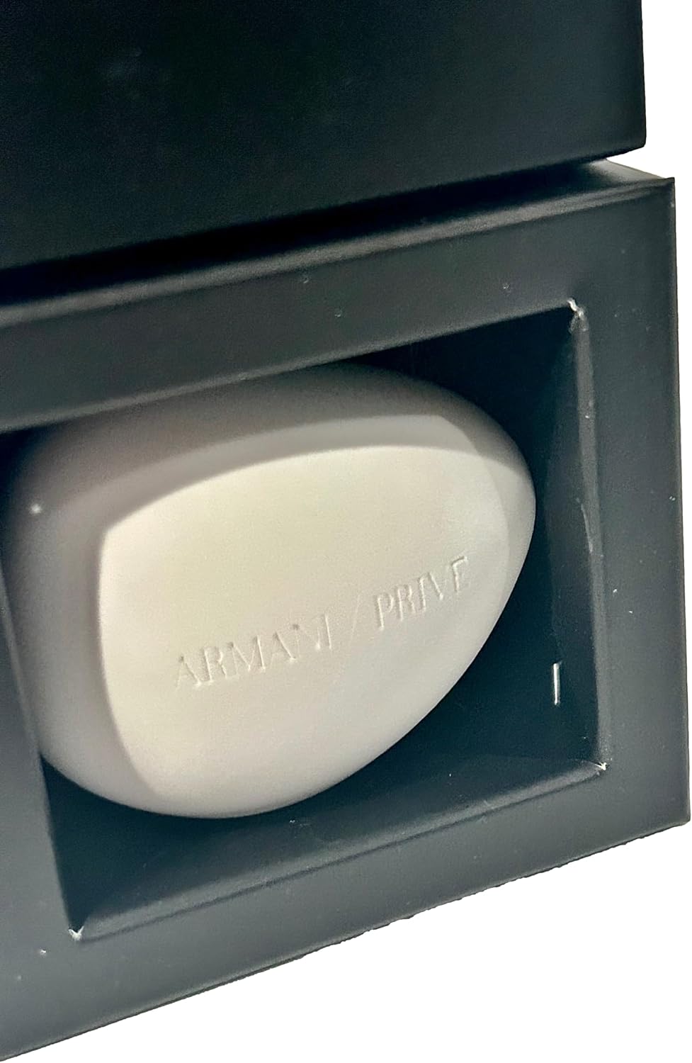GIORGIO ARMANI Ceramic Massage Stone Small Travel Size 2.5 L x 2 White - 2603