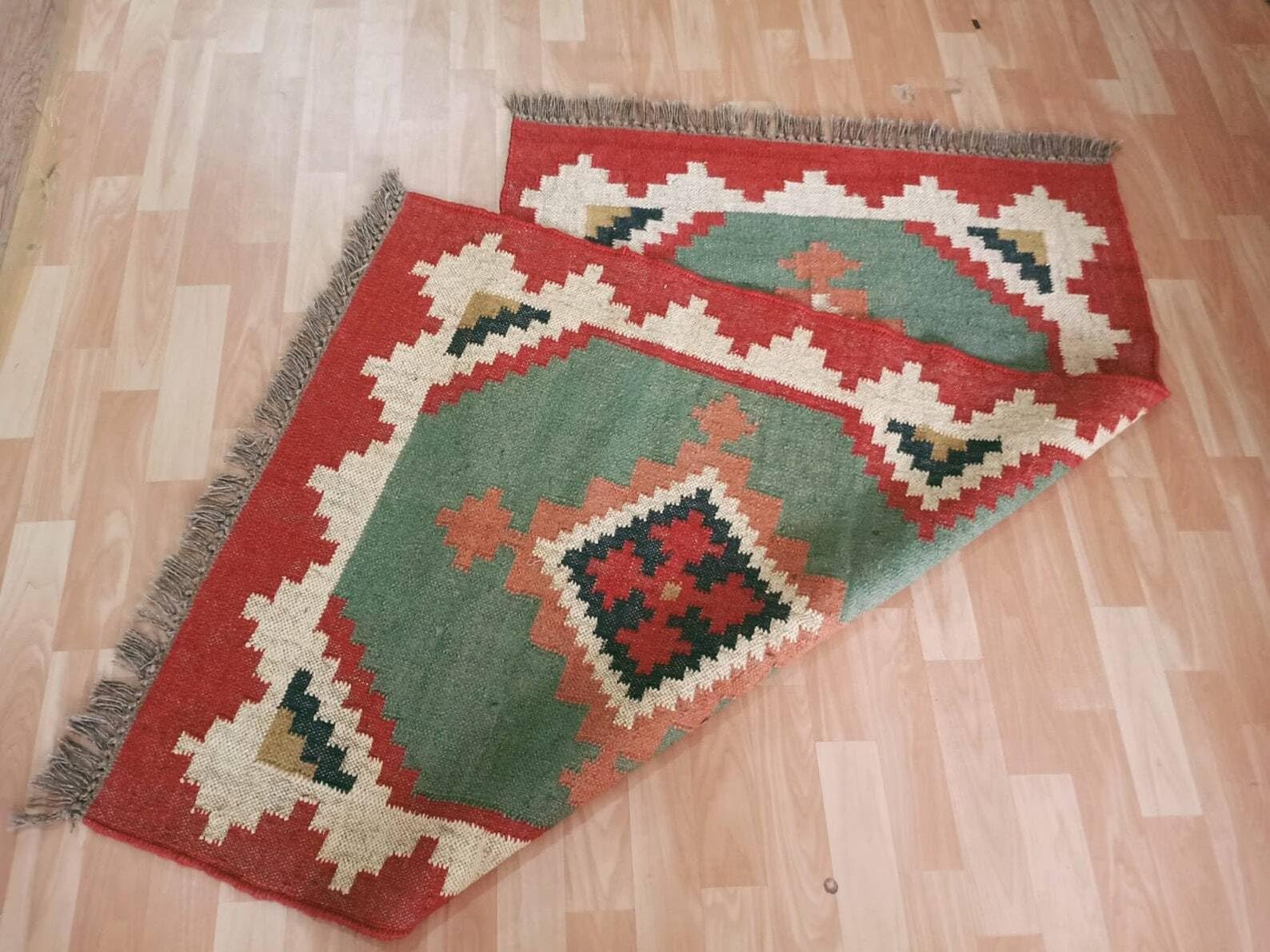 Kilim Style Tapis en jute en laine – Tapis tissé à la main, durable et respectueux de l'environnement (200 × 300 cm)