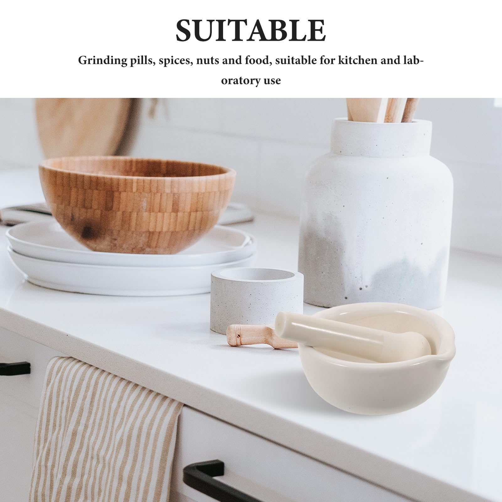 IMIKEYA 2 Pièces Mortier et Pilon en Céramique Blanc avec Bec Verseur, Design Compact et Broyage pour Épices et Assaisonnements Cuisine, 10 Cm