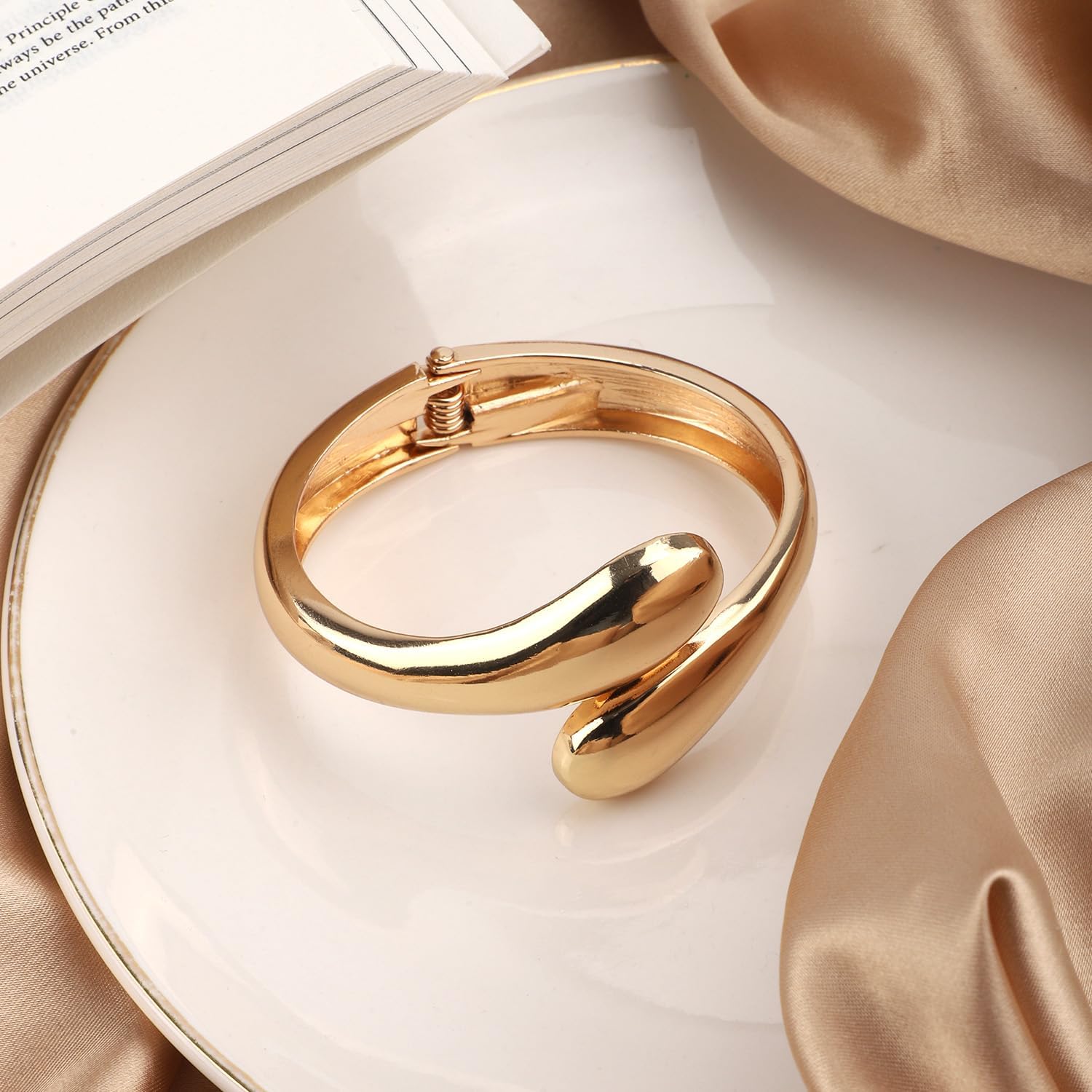 Chunky Gold Cuff Bangle Bracelets For Women, Minimalist Hinged Bangles Statement Wrist Cuff Bracelets Open Bracelets for Women Trendy Jewelry - Image 4