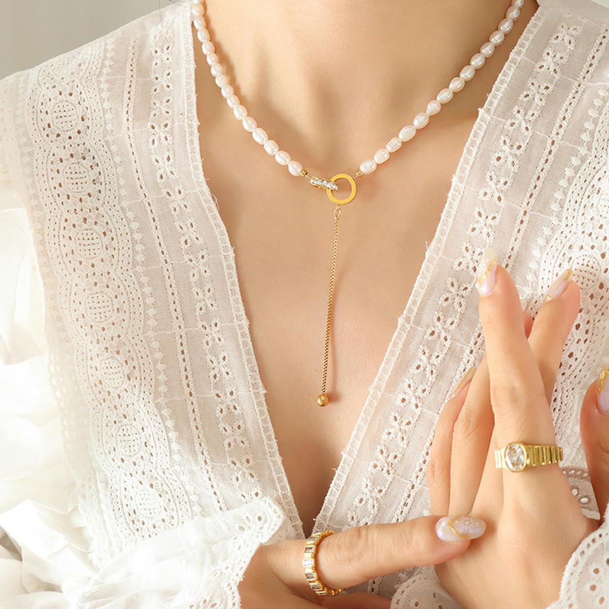 Moda barroca Perla de Agua Dulce Cadena de Cuentas, números Romanos Anillos Hug Colgante Collar Joyería para Mujeres