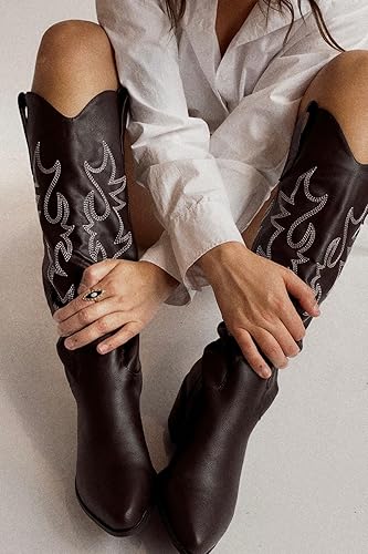 Miniatura 2 de MeiLuSi Botas vaqueras para mujer, hasta la rodilla, botas vaqueras con punta puntiaguda, tacón grueso, zapatos de gamuza con bordado