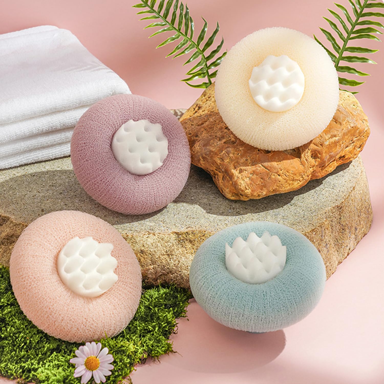 Spugna Doccia, 4 Pezzi Spugne Doccia, Spugnette da bagno per adulti, spugne rotonde da bagno, spugna esfoliante, da appendere e aspirare, doppio uso, massaggio per bagno doccia(multicolore)