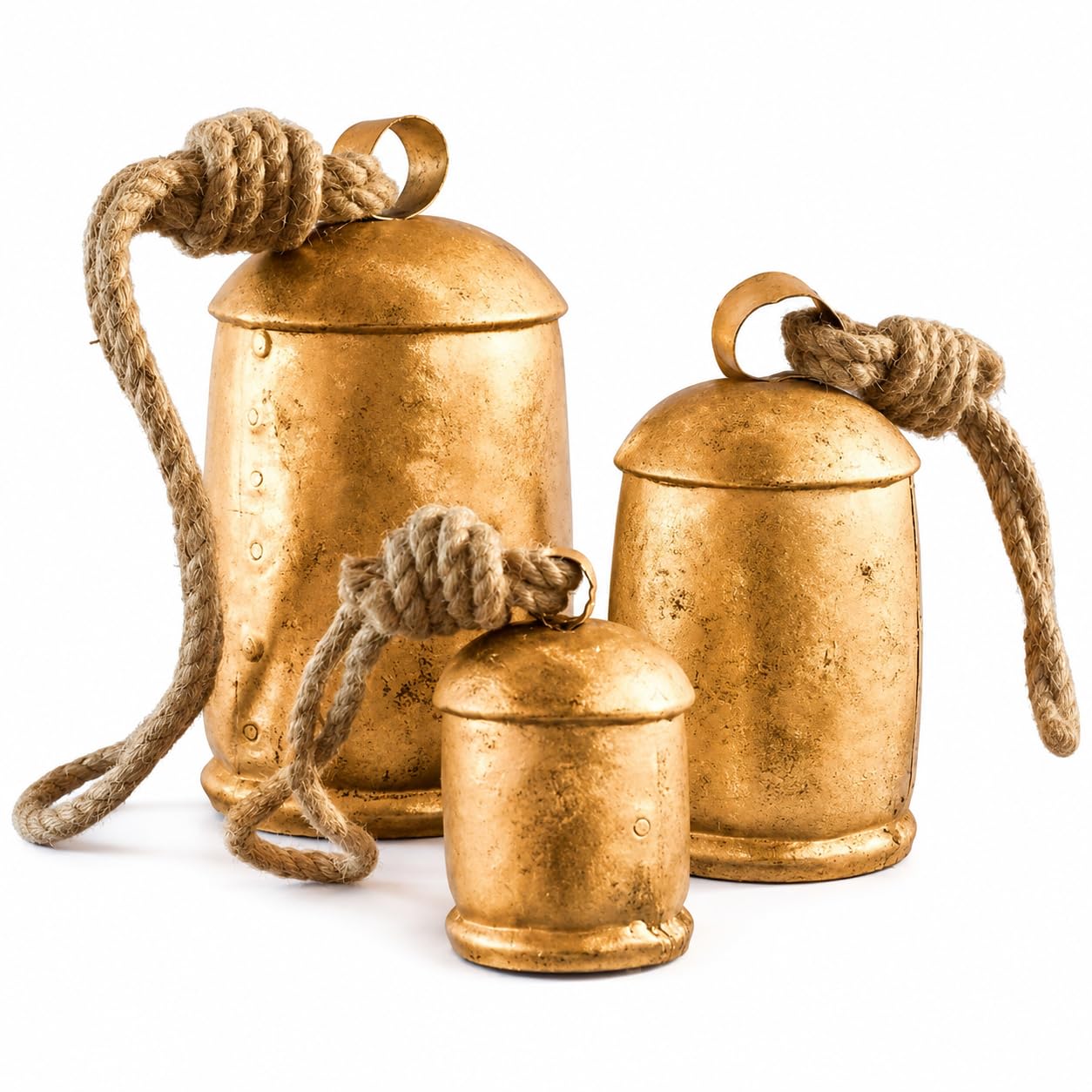 Set di 3 campane di mucca in latta rustiche vintage fatte a mano con campanelle enormi su corda, decorazioni natalizie da 7,6 cm, 10,2 cm, 12,7 cm