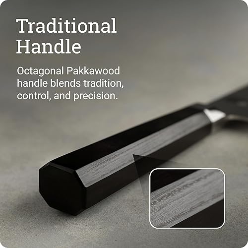 Vista 4 de Shun Cuchillo Santoku de doble núcleo de 7" con Saya