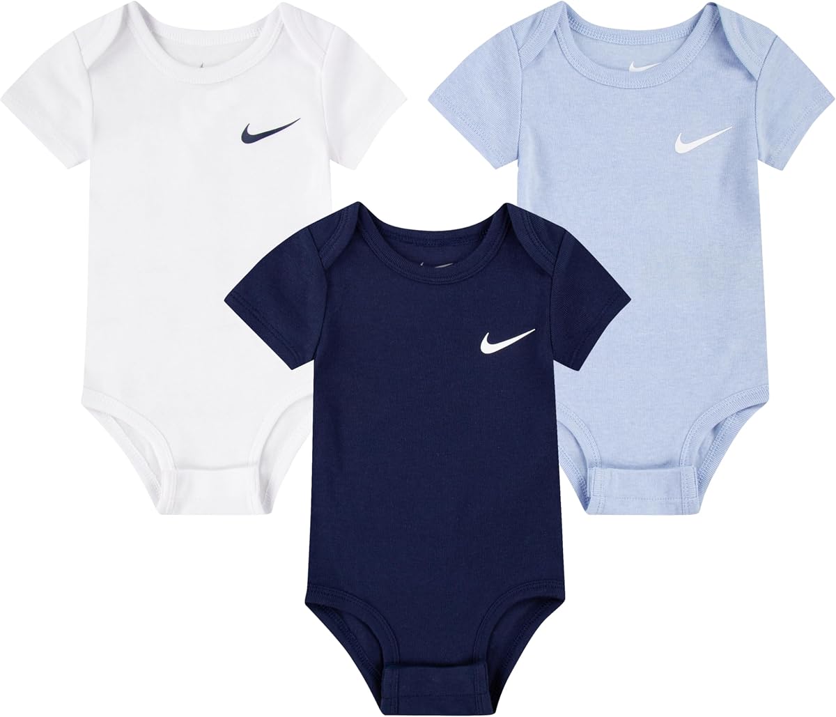 Pack de 3 bodys esenciales para bebé de Nike