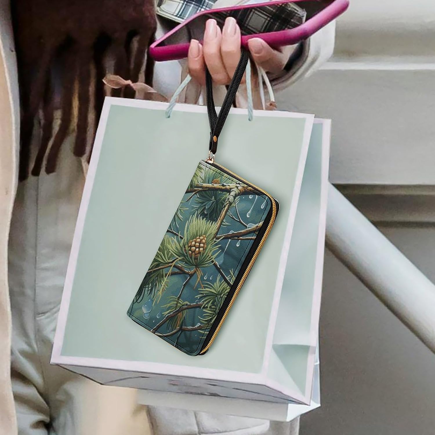 Womens Wallet Pine Tree Raindrops Printed Wristlet Wallets for Women Large Capacity Credit Card Holder Ladies Phone Clutch Leather Zip Around Clutch Wallet