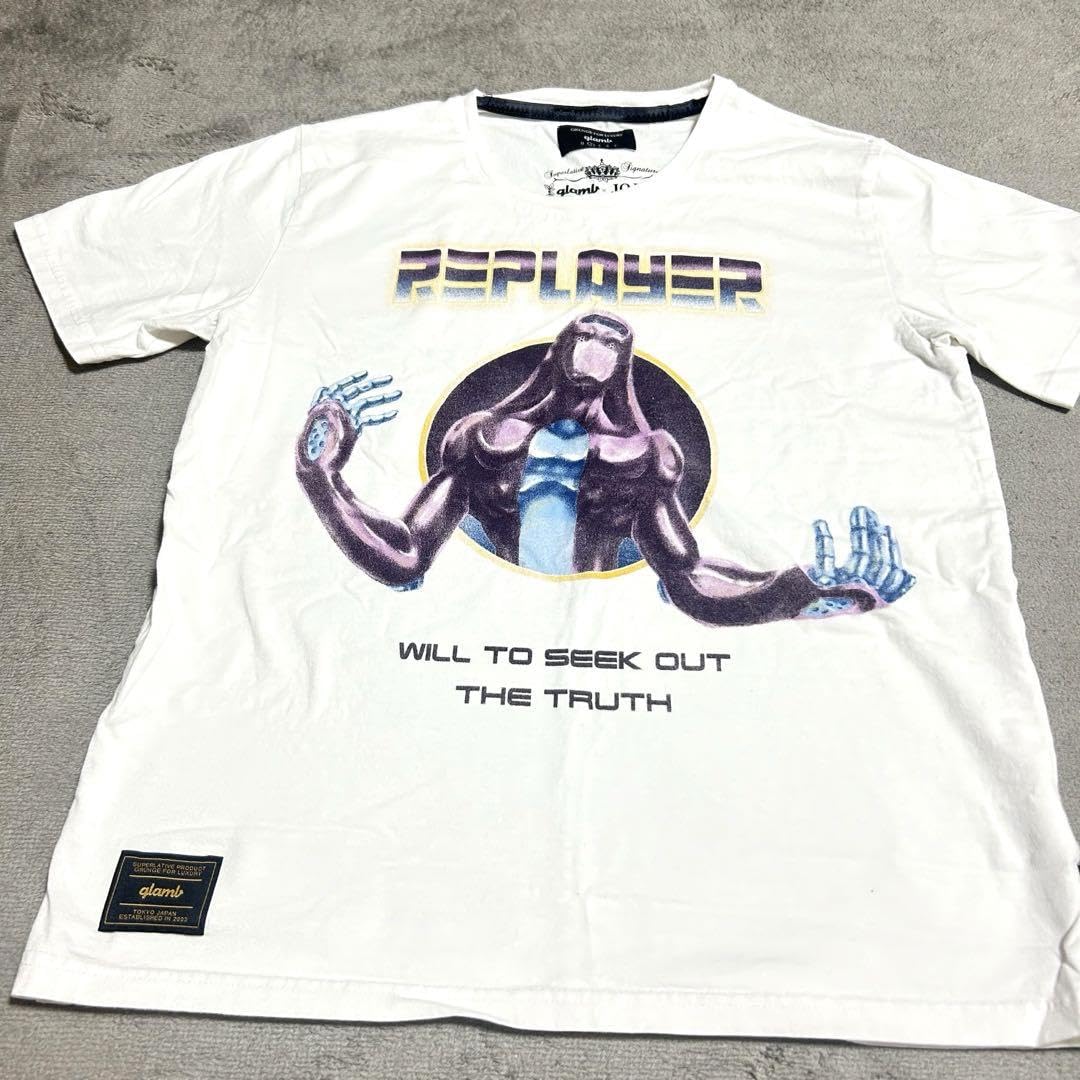 glamb × ジョジョの奇妙な冒険 Tシャツ ムーディー・ブルース Amazon