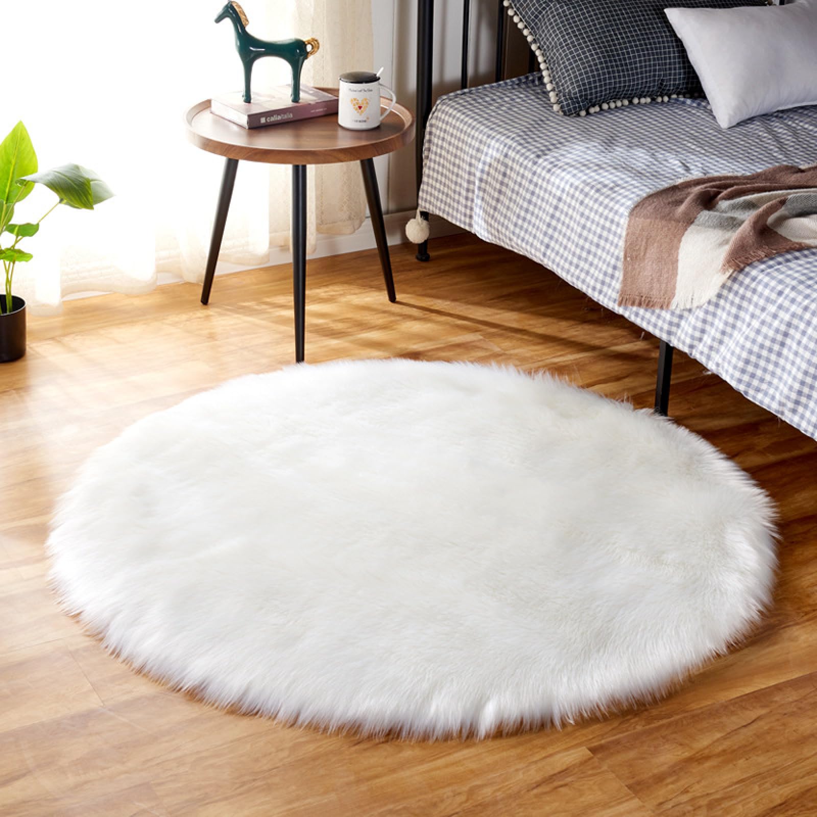 Tapis de Chevet Rond en Fausse Peau de Mouton, Tapis Moelleux à Poils Longs, Tapis et Coussinets esthétiques Blancs et protecteurs de 120 cm/47,2 Pouces de diamètre