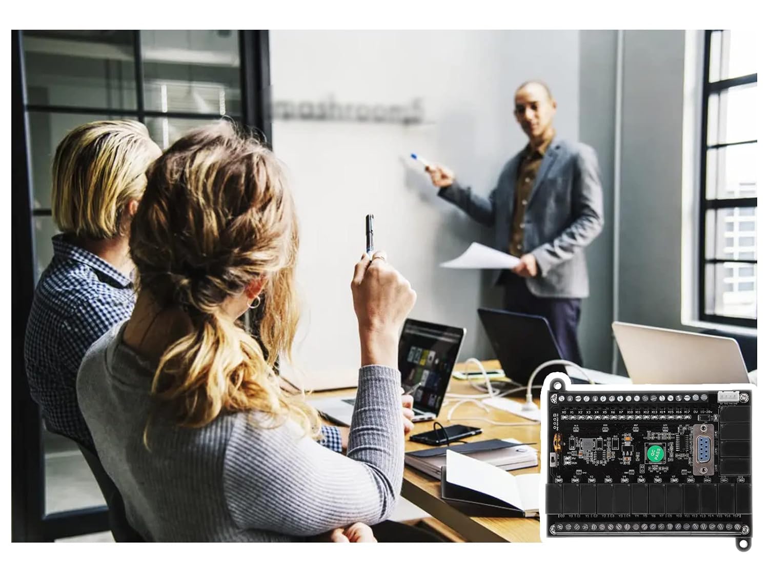Placa de control PLC, módulo de retardo de relé de controlador programable con analógico, FX1N ‑ 32MR DC10‑28V, para equipos de control industrial, maquinaria de producción