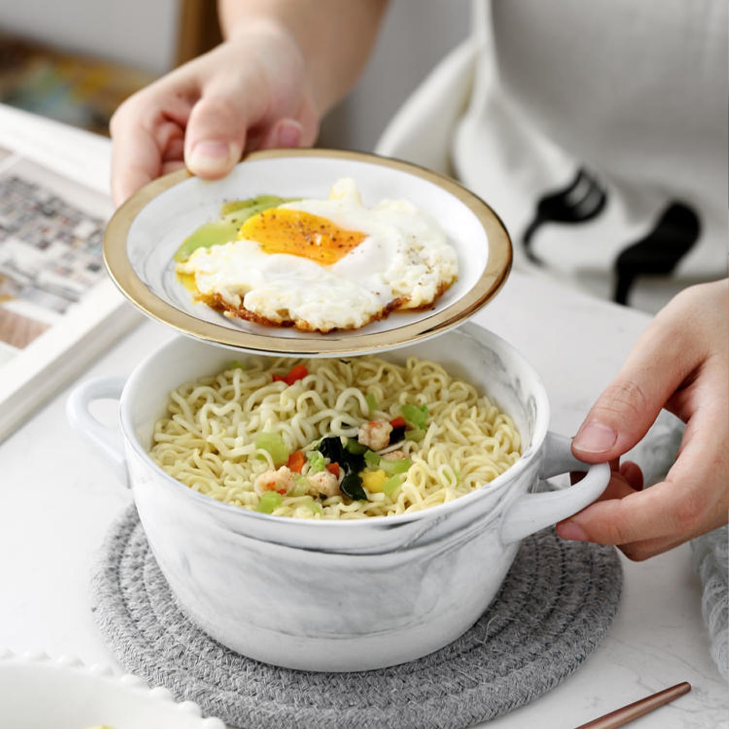 Ciotola da zuppa in marmo con coperchio, grande ciotola per ramen, adatta al microonde, ciotola in ceramica con manici (senza bordo)