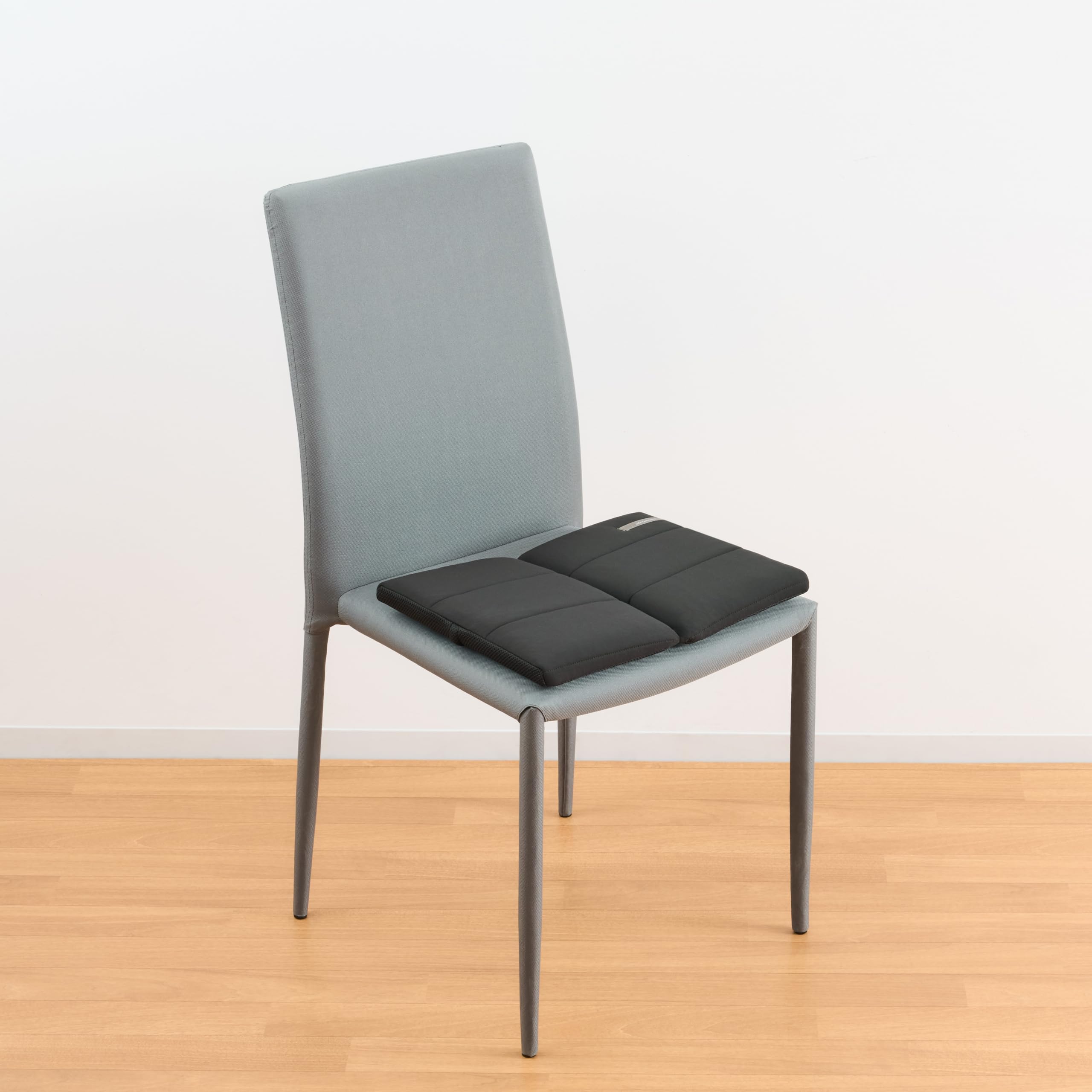 Amazon.co.jp: エアウィーヴ キャリークッションmini お尻が痛く