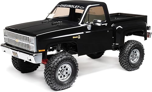 Axial Camión RC SCX10 III Base Camp 82 Chevy K10 RTR (listo para funcionar, batería y cargador no incluidos) Negro, AXI03030T2
