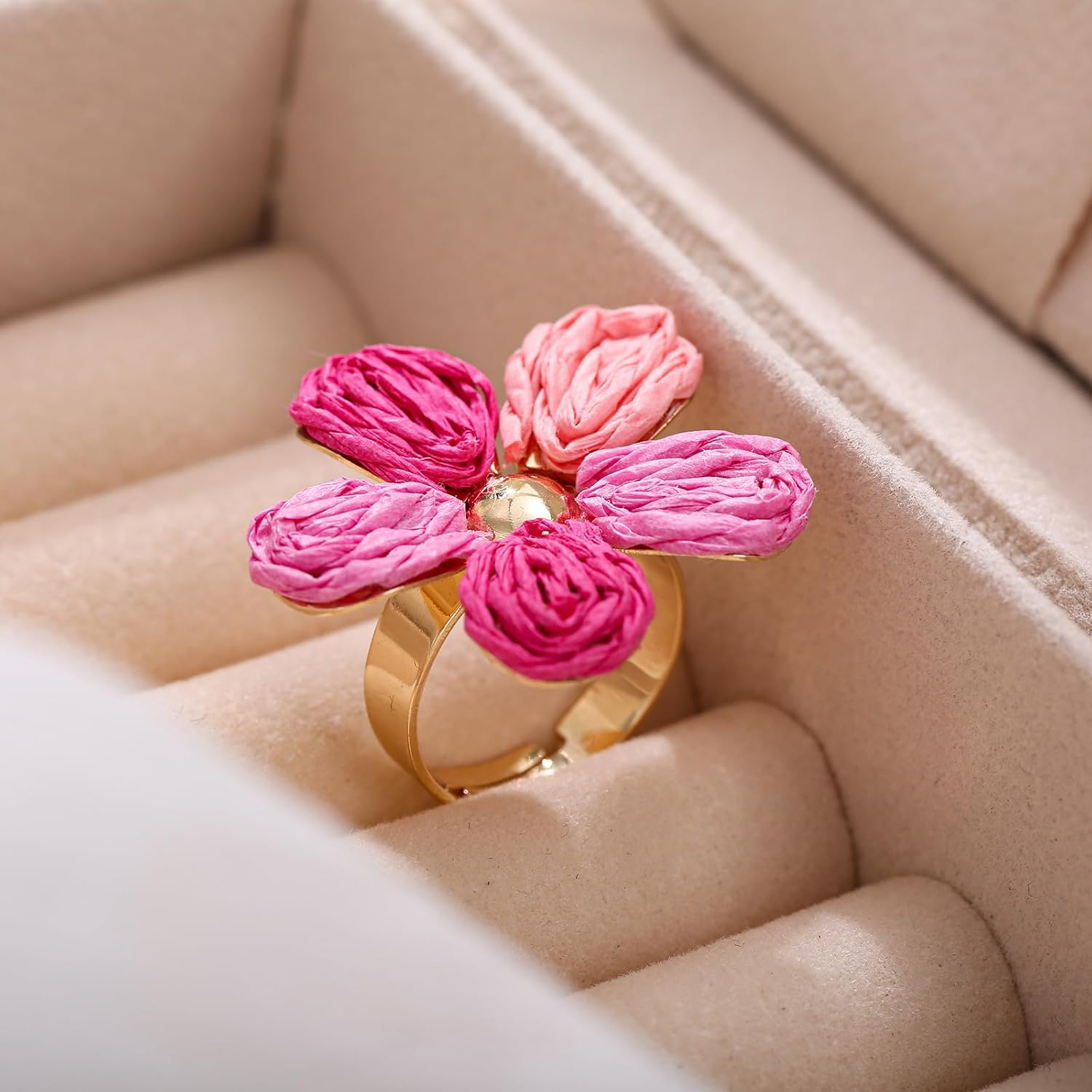 Women's Raffia Flower Ring, Handmade Adjustable Spring Summer Jewelry - Image 4