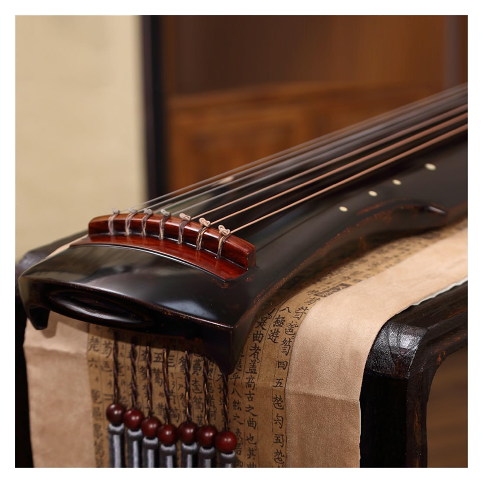 Guqin Rodzaj Cytry To Instrument Muzyczny Wykonany Z Drewna Cedrowego I Lakierowany Palisandrem Tradycyjny Guqin
