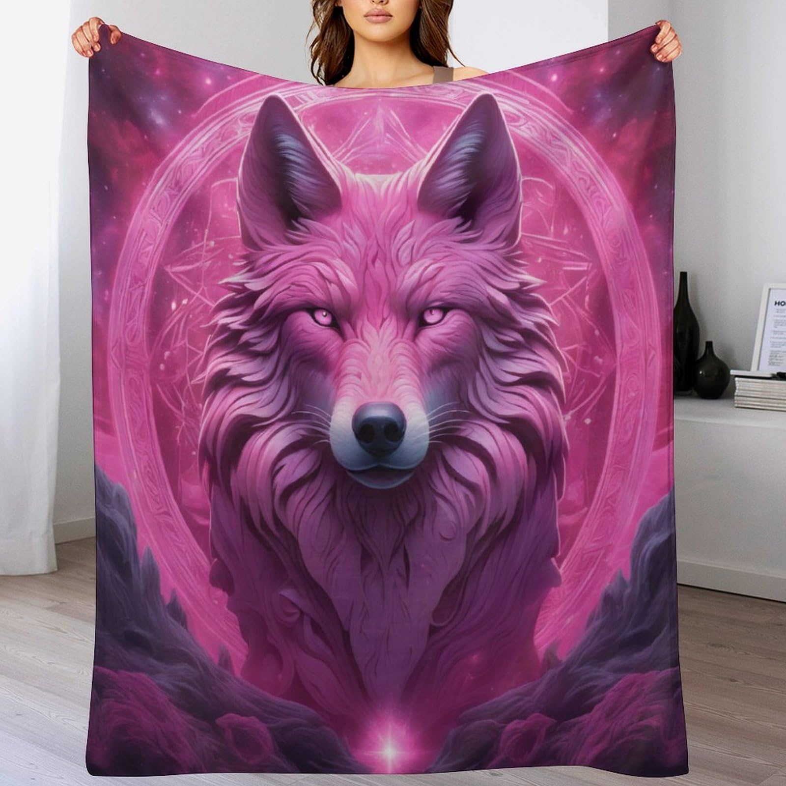 Couverture polaire loup pour vos soirées cocooning au chaud sur le canapé